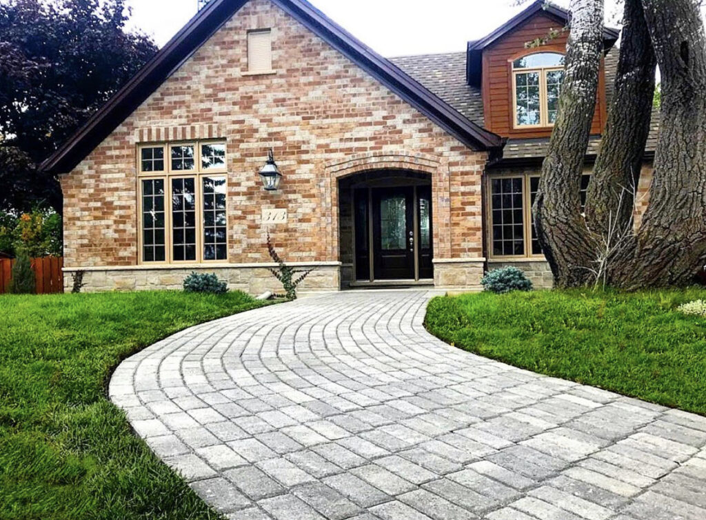 Best Landscape Contractors in GTA, best landscape contractors gta, interlocking pavers patio milton ontario, custom interlock patio, interlocking pavers contractor in Milton ON. landscape construction company, landscape designer, patio stones contractor, techo bloc pavers expert, milton landscaping company, milton stone, landscaping company near me, best pavers contractors near me, Best Interlocking Pavers Contractor in Milton, Ontario