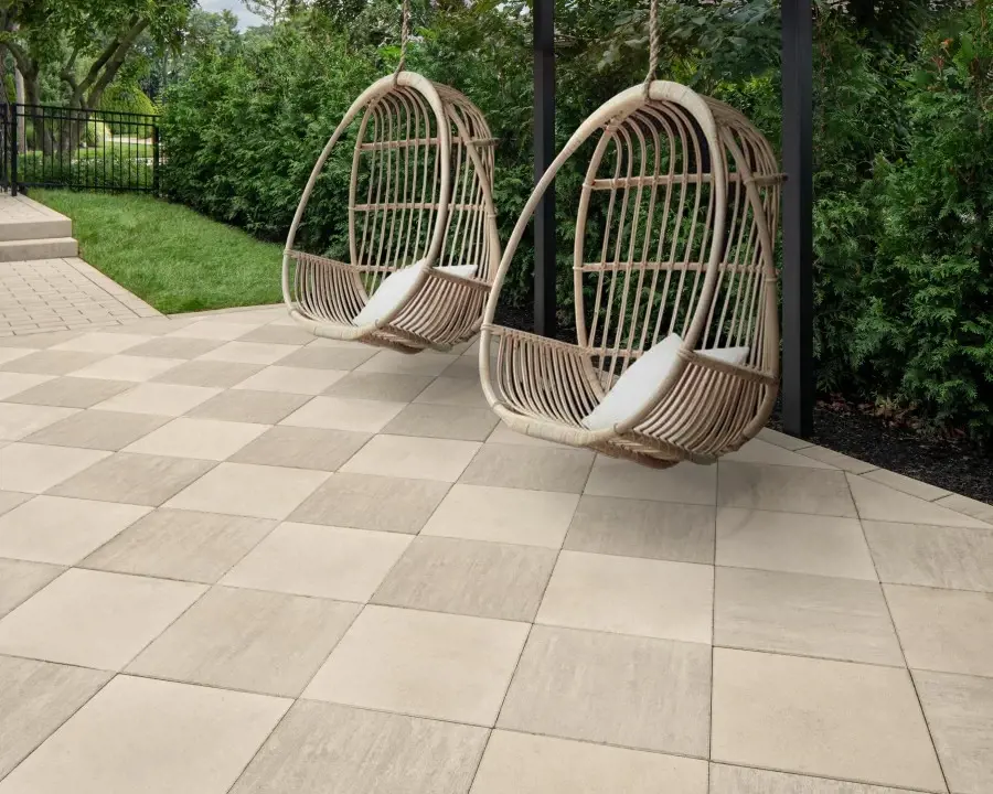 Techo-Bloc Blu 60 Smooth patio in Beige Cream and Caffè Crema; manufacturer reference photograph