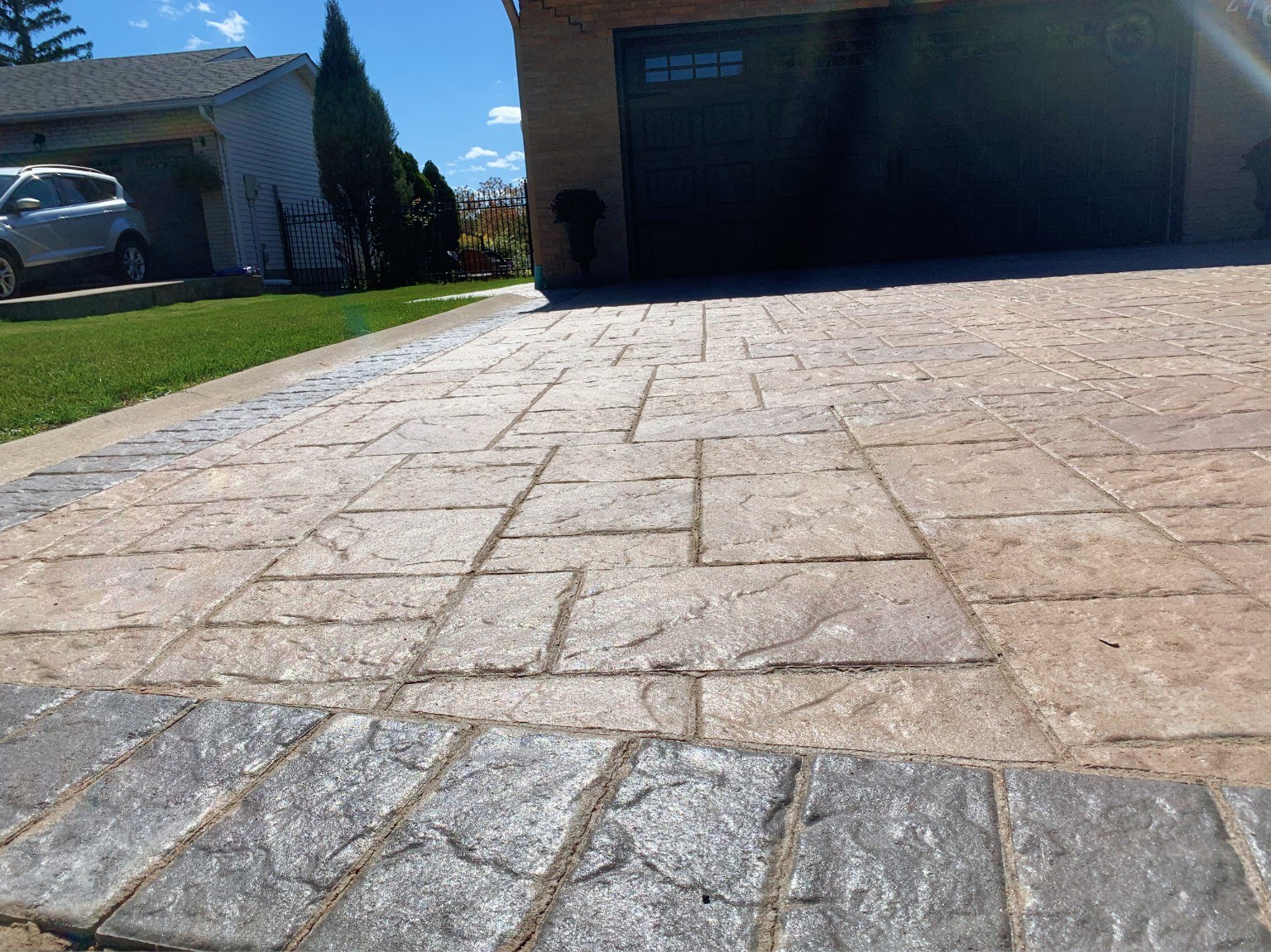 Sandalwood paver driveway detail in Milton